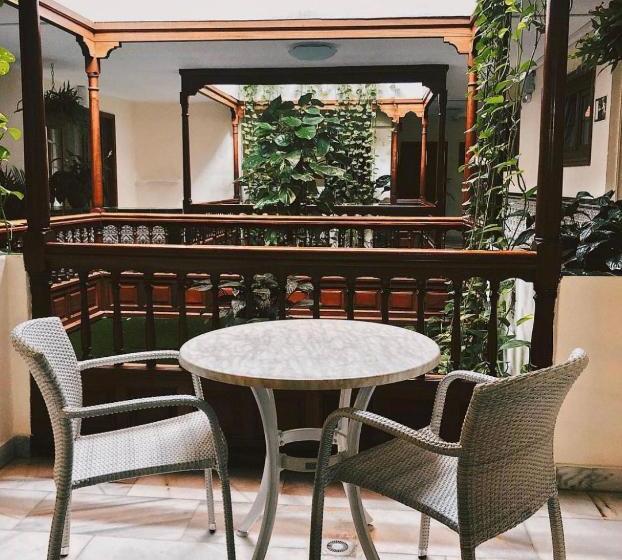 Apartamentos Tapahuga