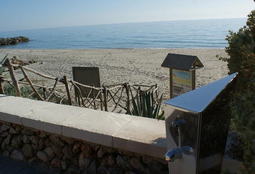 Apartamentos Vistamar