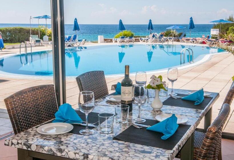 Apartamentos Vistamar