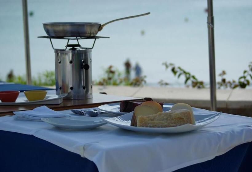 Apartamentos Vistamar