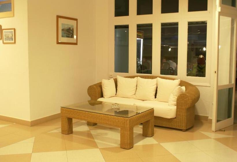 Apartamentos Vistamar