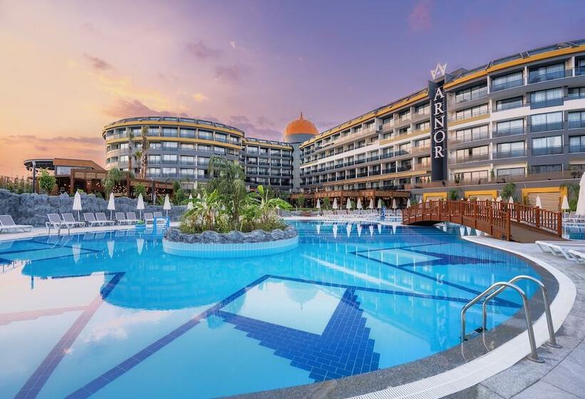 Arnor De Luxe Hotel & Spa