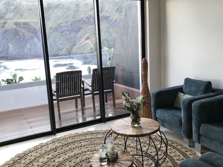 Caloura Hotel Resort