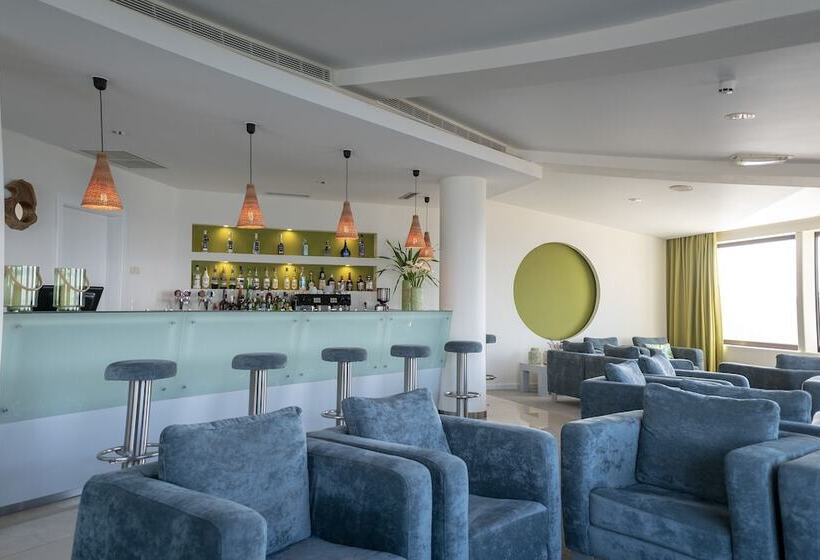 Caloura Hotel Resort