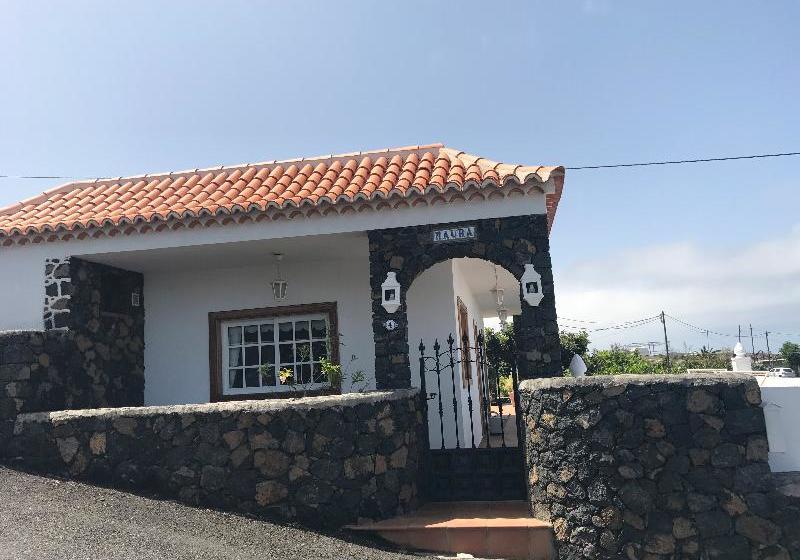 Casitas Maura