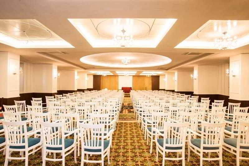 호텔 Concordia Celes Beach