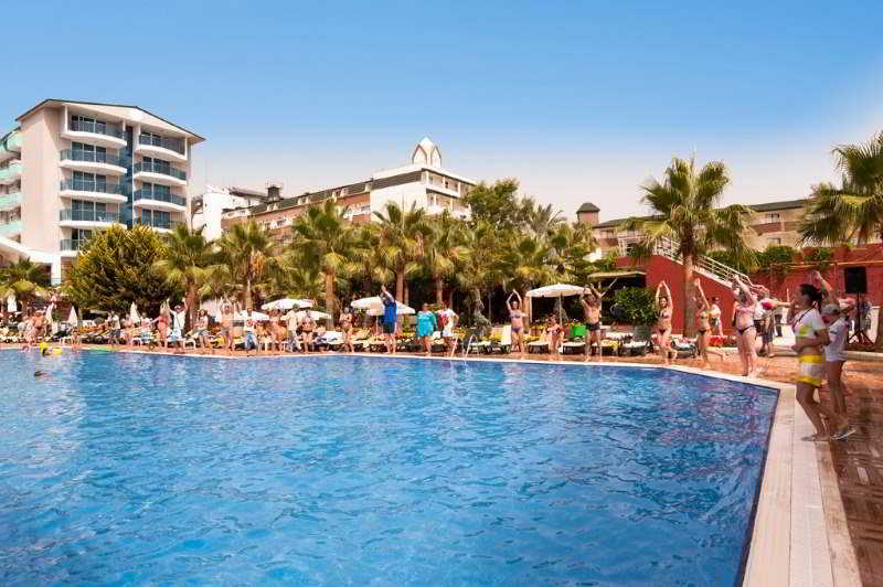 호텔 Concordia Celes Beach