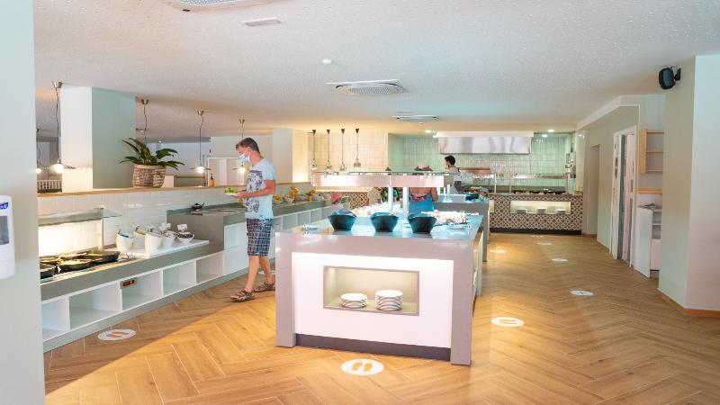 Coral Compostela Beach