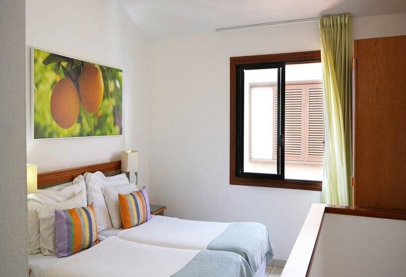 Coral Compostela Beach