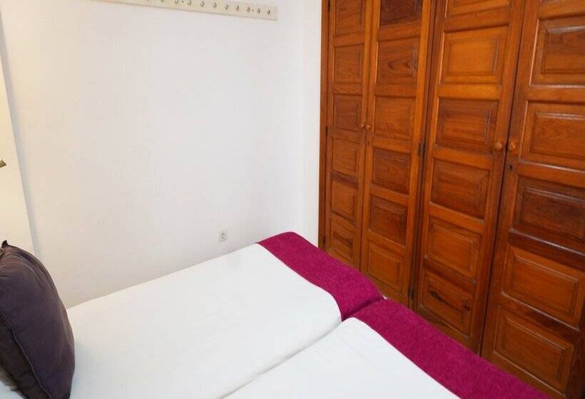 Coral Compostela Beach