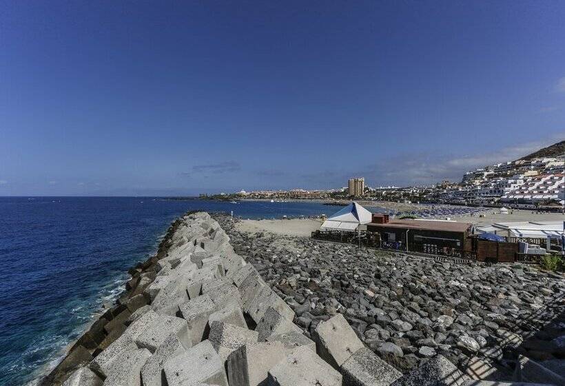 Coral Compostela Beach