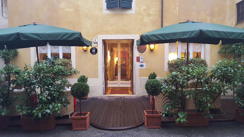 هتل Albergo San Martino & Depandance