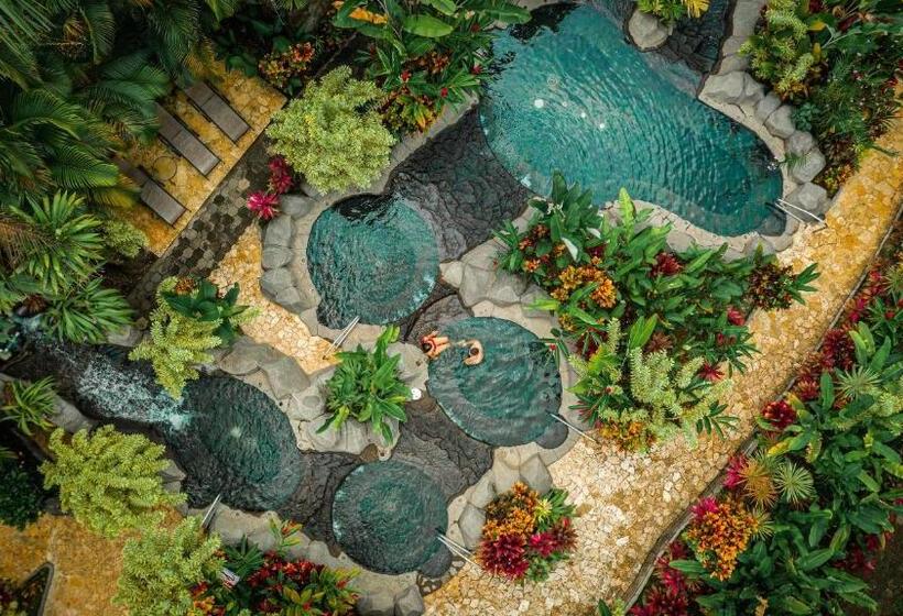 فندق Arenal Kioro Suites & Spa