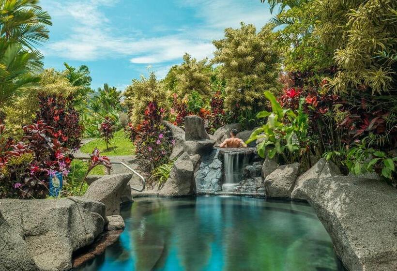 فندق Arenal Kioro Suites & Spa