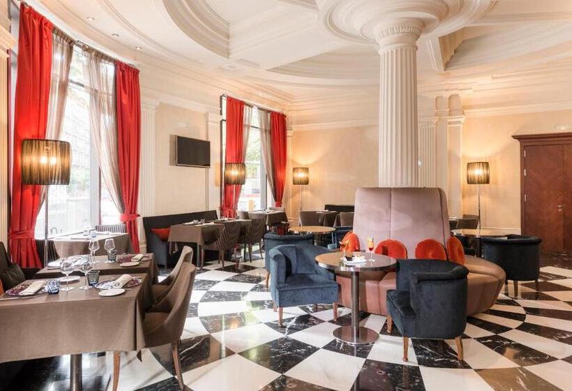 Отель Barcelona Center