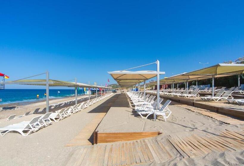 Beach Club Doganay Hotel   All Inclusive
