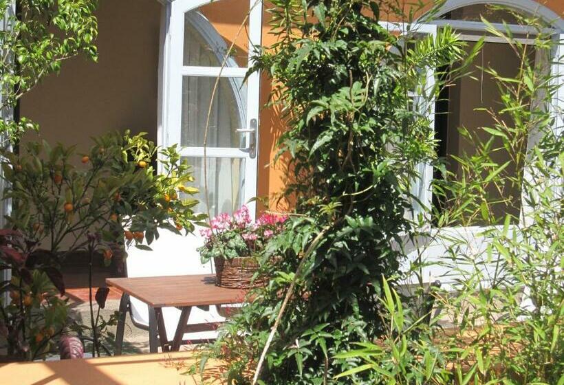 Vivelorural Casa El Gargujo Con Piscina