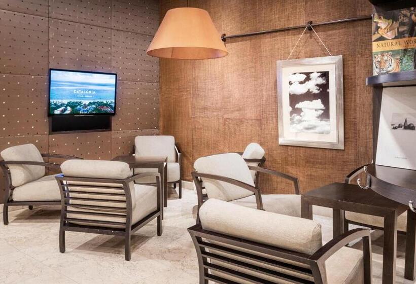 هتل Catalonia El Retiro