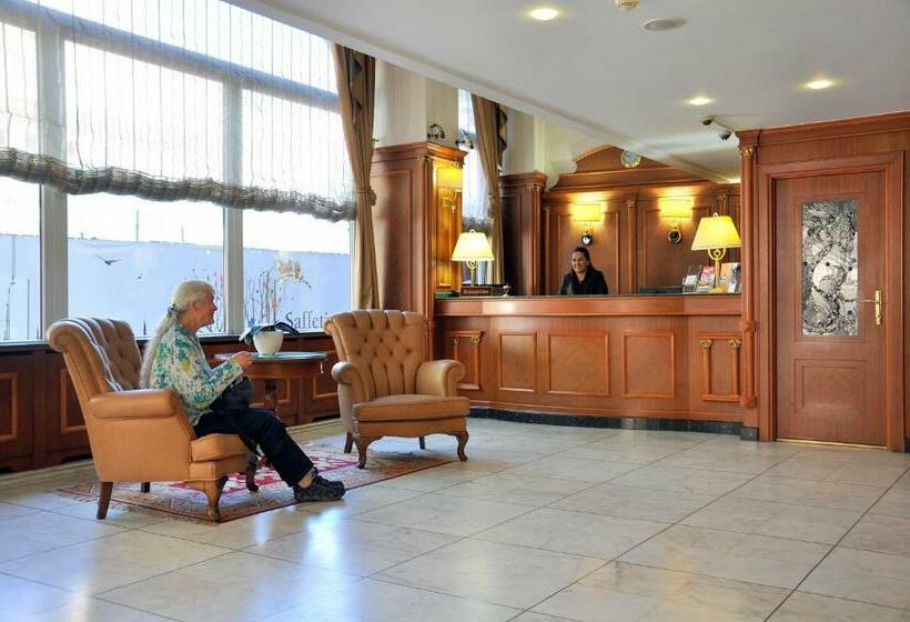 هتل Centrum  Istanbul