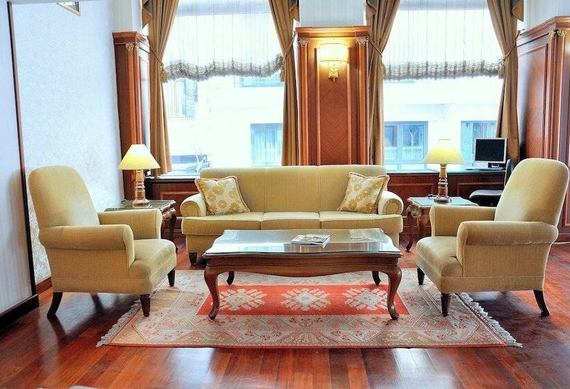 هتل Centrum  Istanbul