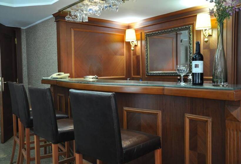 هتل Centrum  Istanbul