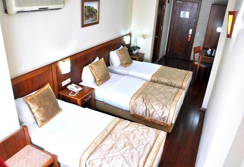 هتل Centrum  Istanbul