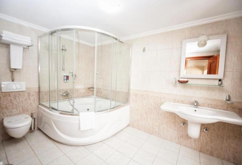 هتل Centrum  Istanbul