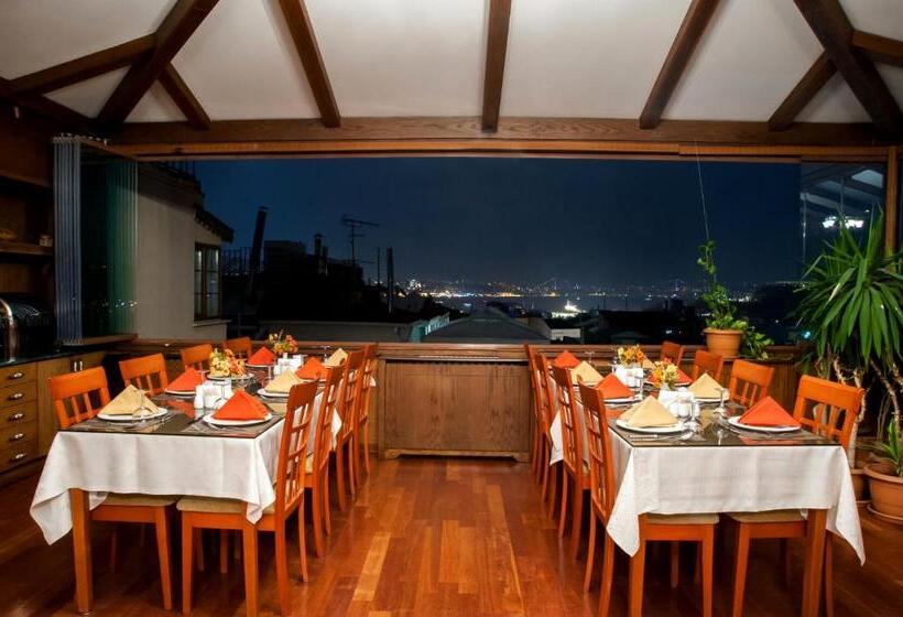 هتل Centrum  Istanbul