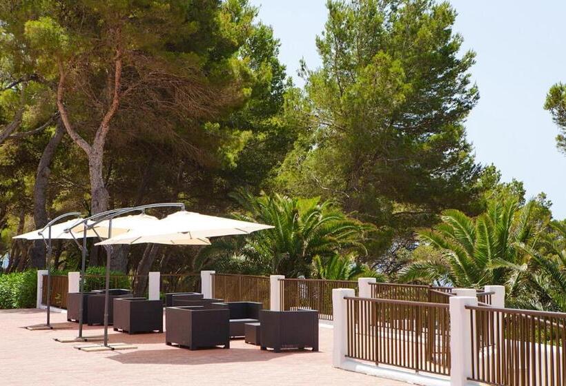 בית מלון כפרי Club Cala Azul