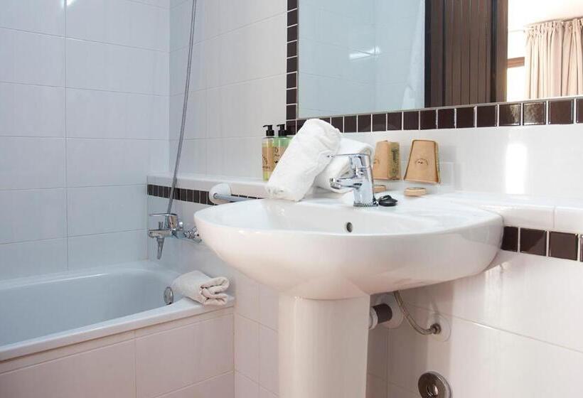 בית מלון כפרי Club Cala Azul