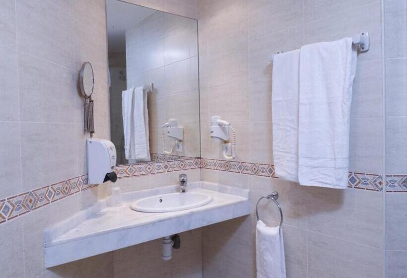 Отель Comapedrosa