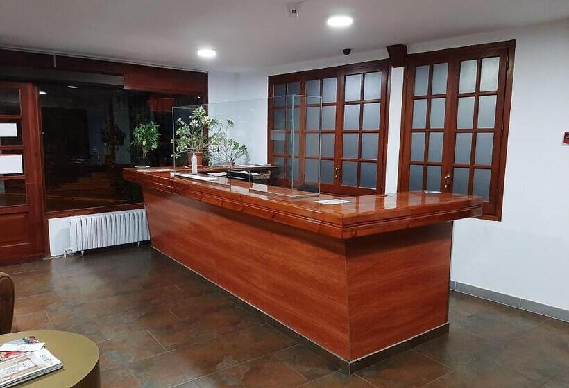 Отель Comapedrosa