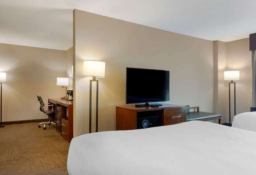 فندق Comfort Inn & Suites Presidential