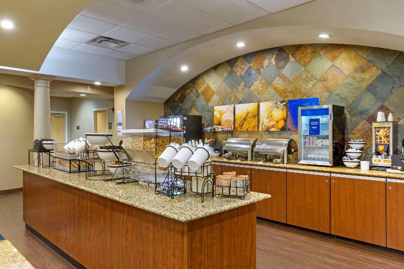 فندق Comfort Inn & Suites Presidential