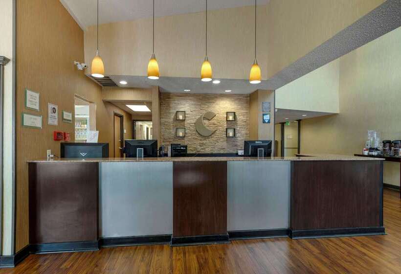 هتل Comfort Suites Dfw Airport