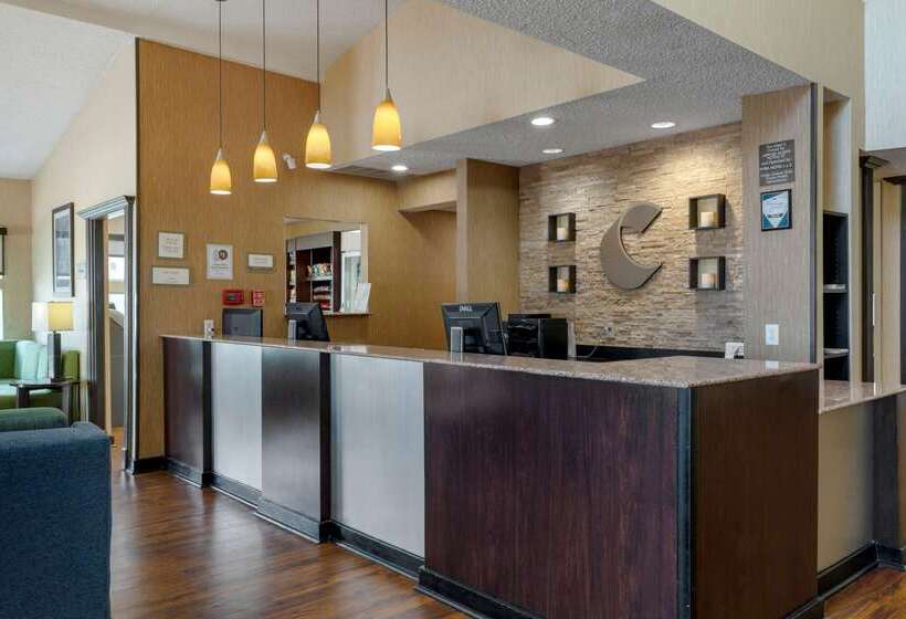 هتل Comfort Suites Dfw Airport