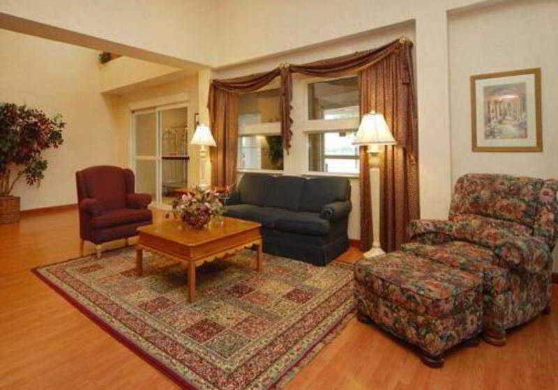 هتل Comfort Suites Dfw Airport