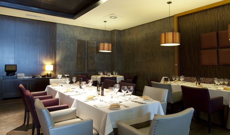 호텔 Cordoba Center