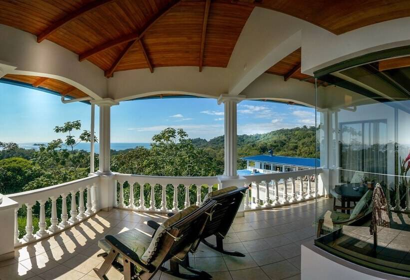 Cristal Ballena Boutique Hotel & Spa