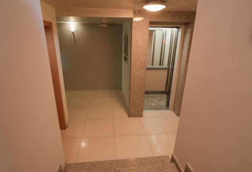 בית מלון כפרי Divesta Self Check In