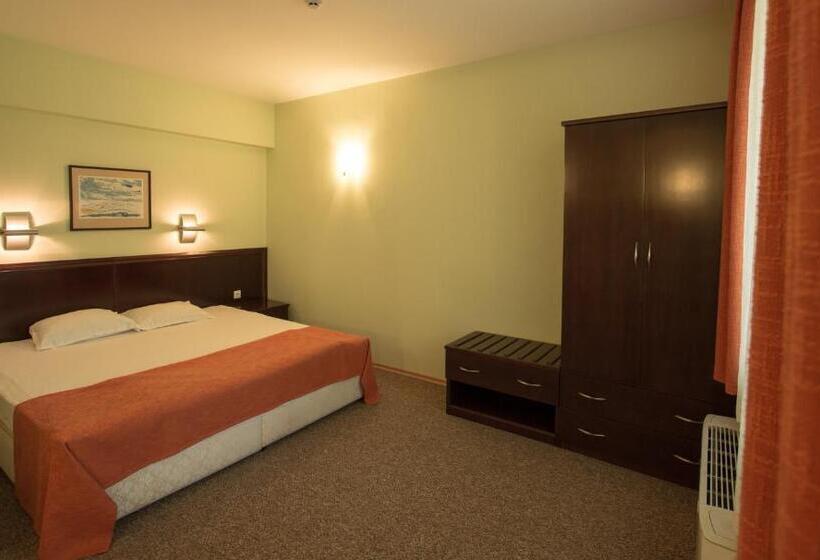 בית מלון כפרי Divesta Self Check In