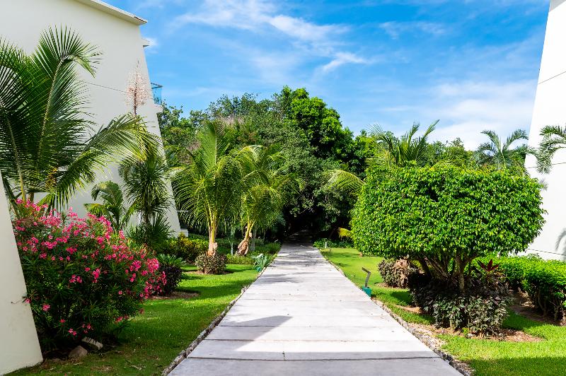 هتل Grand Sirenis Riviera Maya Resort & Spa All Inclusive