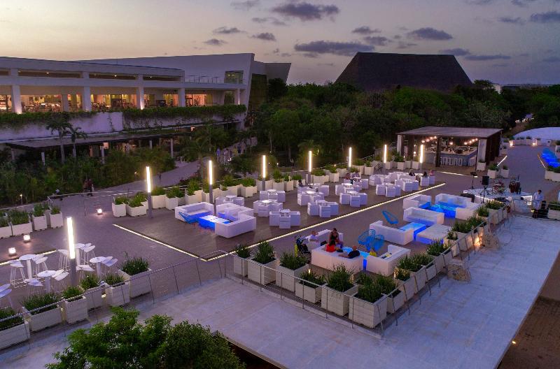 هتل Grand Sirenis Riviera Maya Resort & Spa All Inclusive