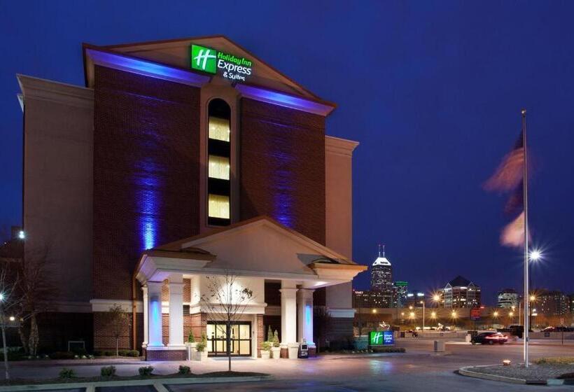 Holiday Inn Express Hotel & Suites Indianapolis Dtn Conv Ctr, An Ihg