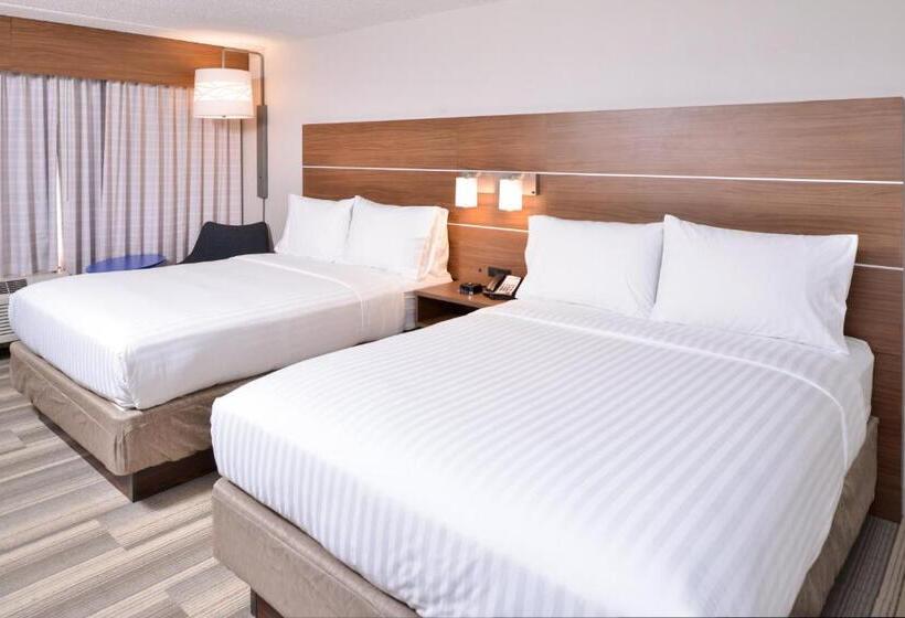 Holiday Inn Express Hotel & Suites Indianapolis Dtn Conv Ctr, An Ihg