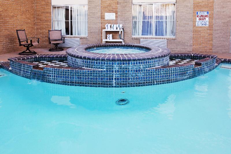 Holiday Inn Express Hotel & Suites San Antonio   Rivercenter Area, An Ihg