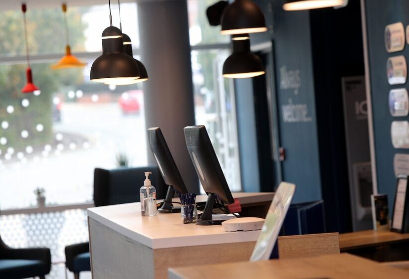 فندق Holiday Inn Express, Chester Racecourse, An Ihg