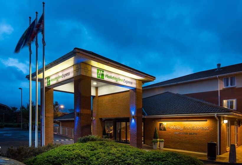 בית מלון כפרי Holiday Inn Express Gloucester   South, An Ihg