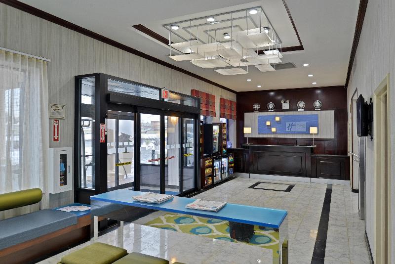 酒店 Holiday Inn Express Kennedy Airport