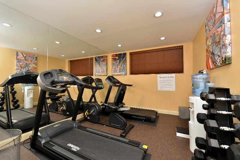 酒店 Holiday Inn Express Kennedy Airport